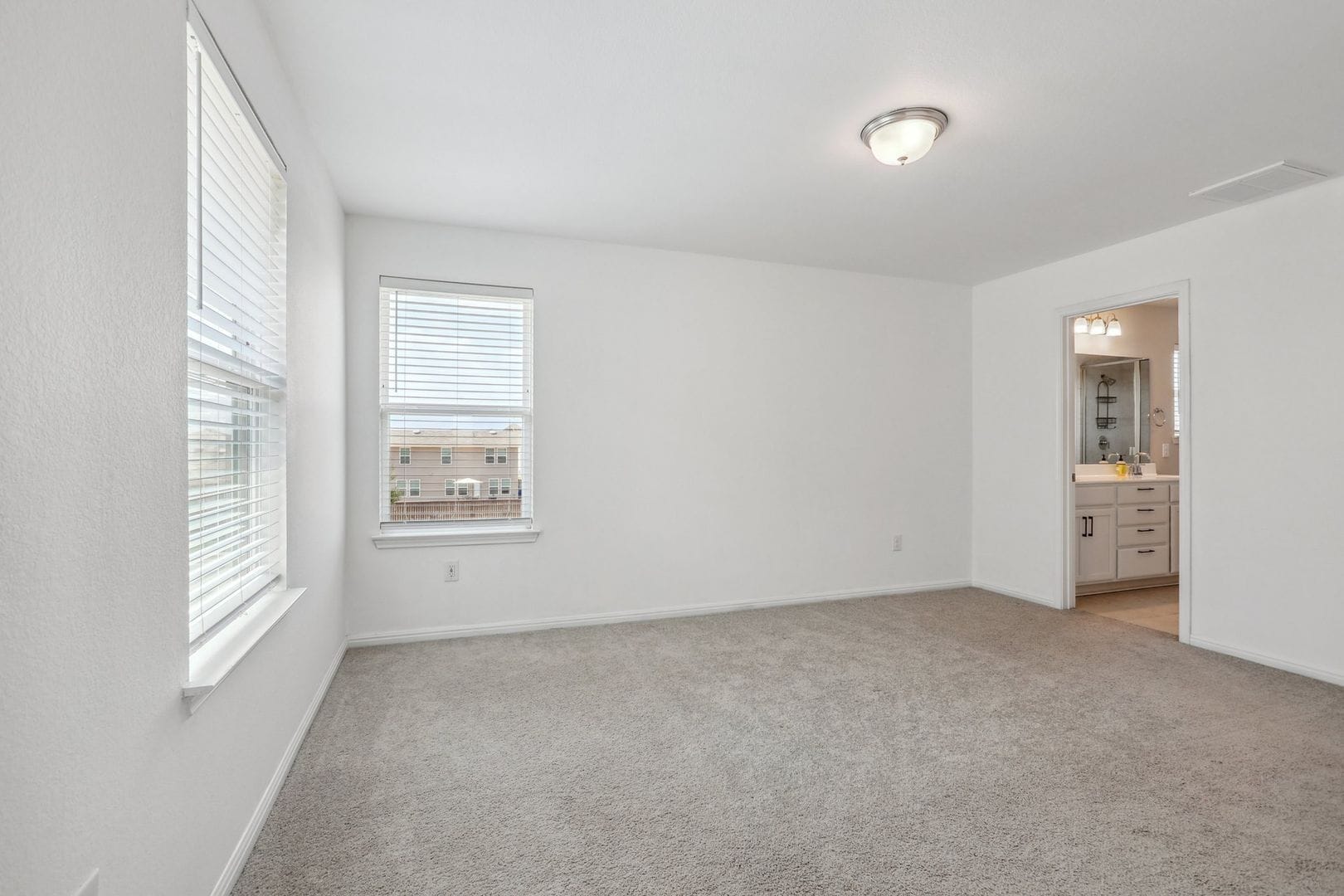 Building Photo - 10210 Ansel Dr