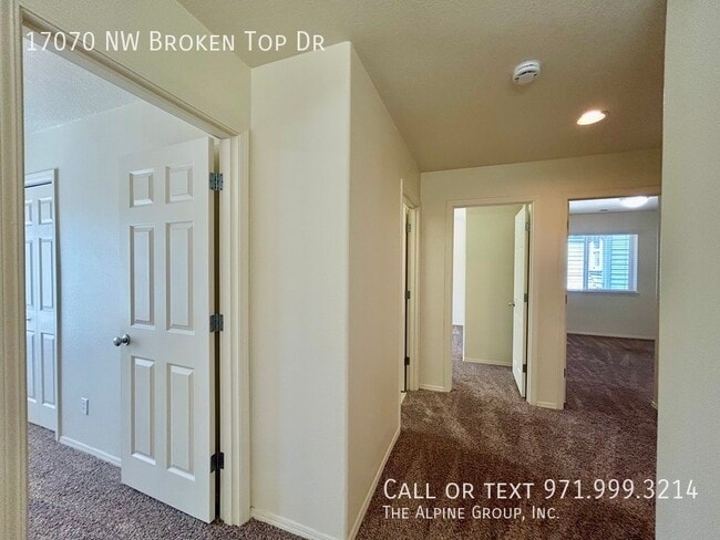 Building Photo - 17070 NW Broken Top Dr
