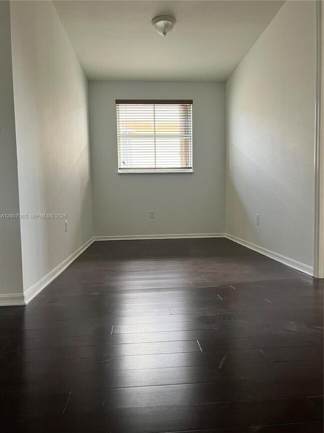 Building Photo - 16475 SW 84th Ln