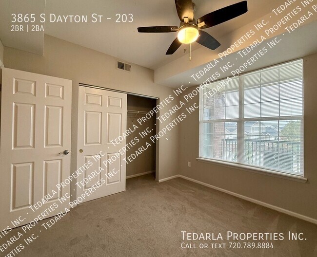 Building Photo - 3865 S Dayton St