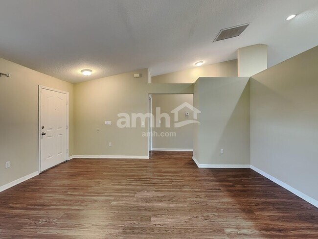 Building Photo - 6744 66th Ave E