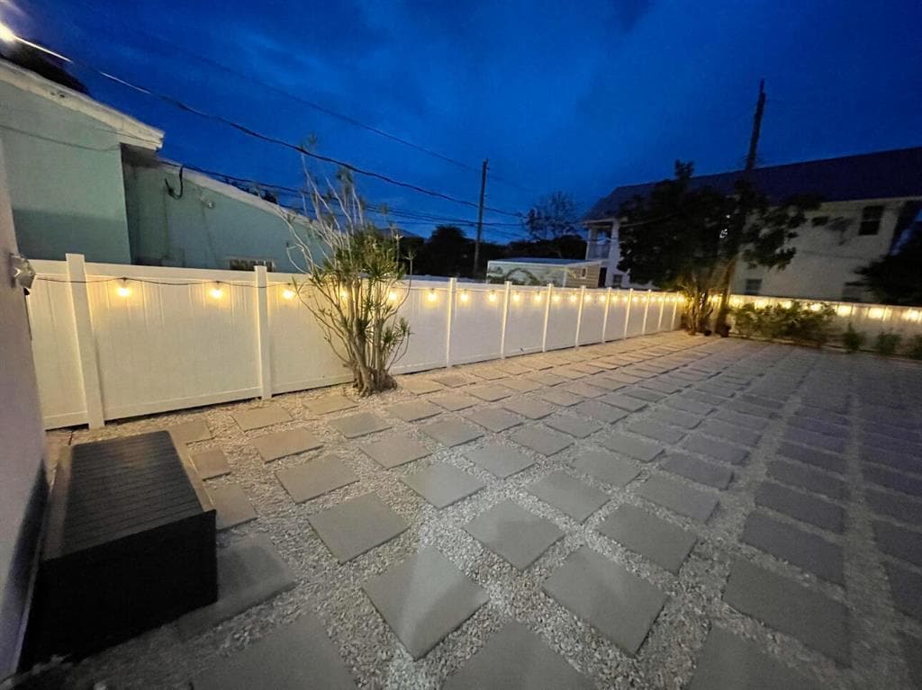 Building Photo - 615 SW 9th St