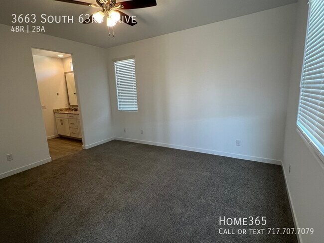 Building Photo - Beautiful 4 bedroom 2 Bath Phoenix Home!