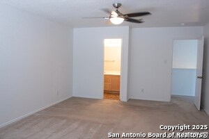 Building Photo - 46 Viking Oak