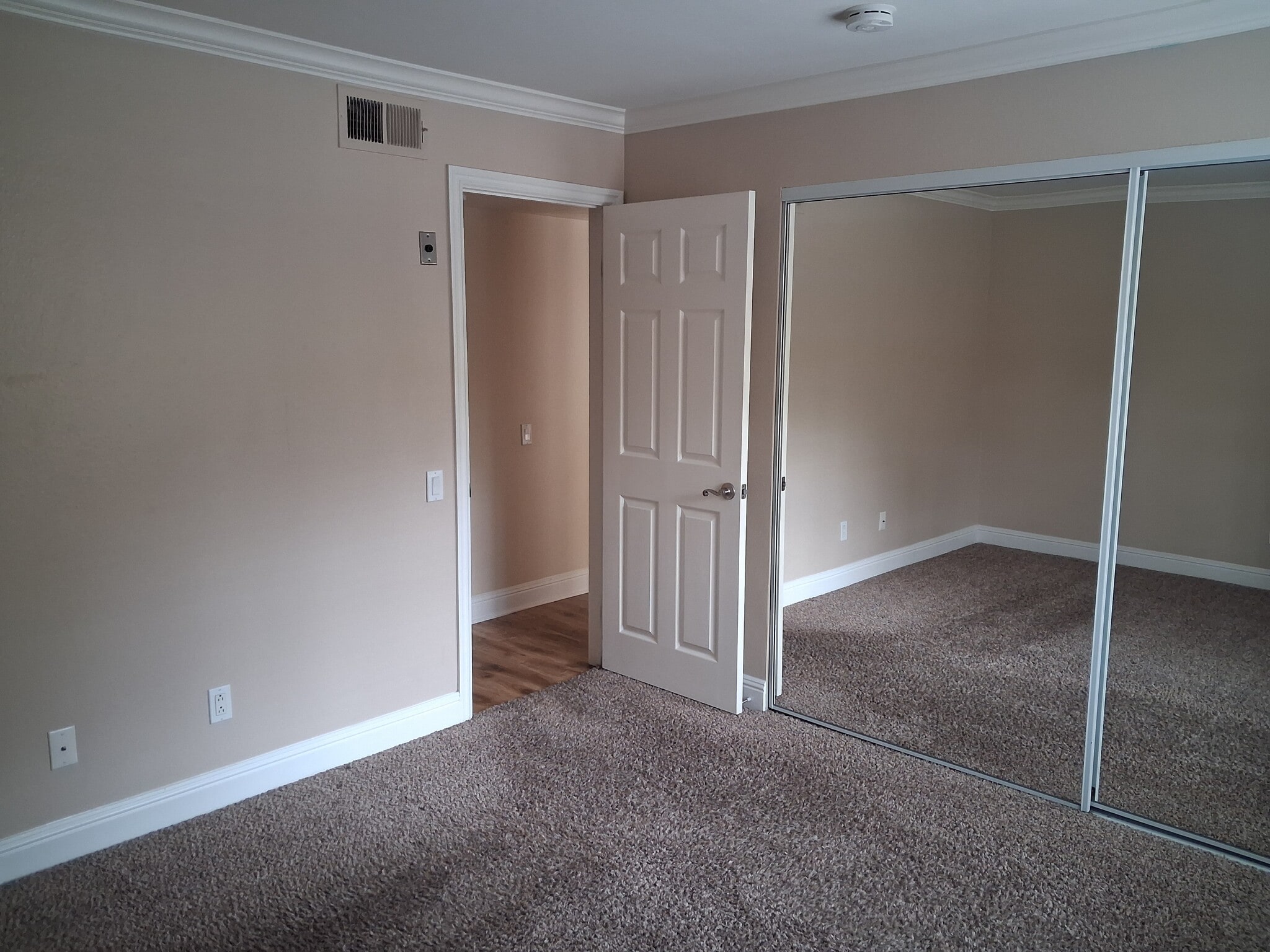 Building Photo - 5648 Amaya Dr