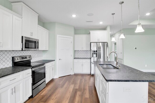 Building Photo - 1307 Little Duck Cir