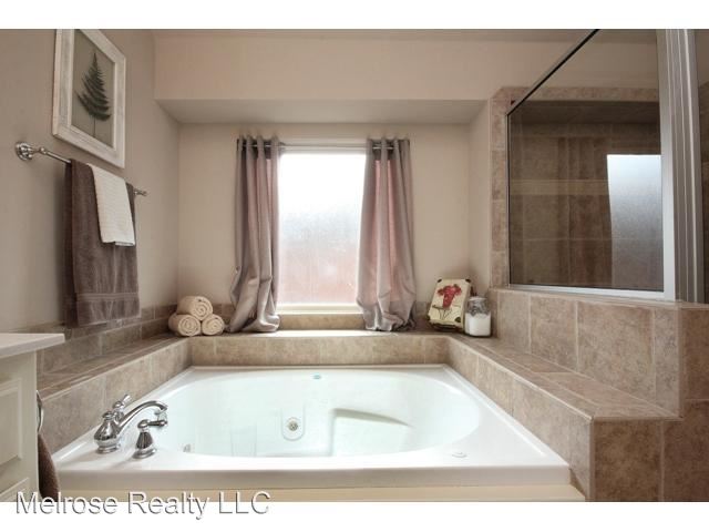 Building Photo - 15409 Hickory Bend Ln