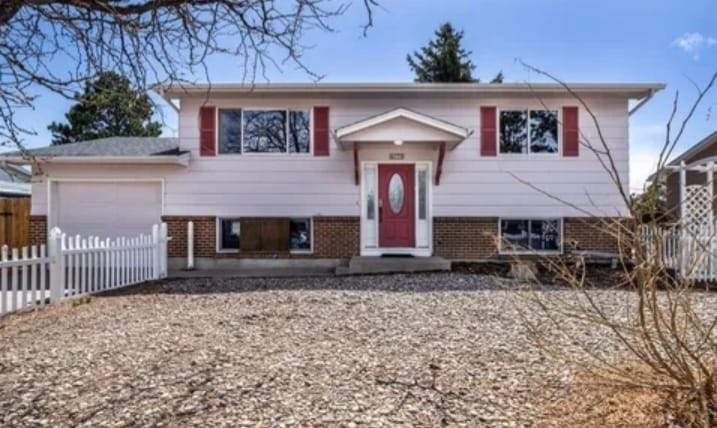 Building Photo - 6773 Dale Rd