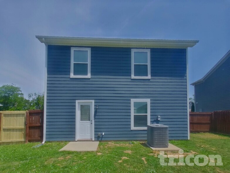Building Photo - 3706 Burdette Wy.