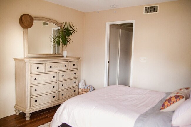 Building Photo - 7607 E Callisto Cir