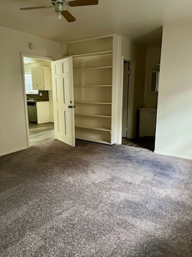 Building Photo - 3 Bedroom, 2 Bathroom House for Rent - Move-in Special $1,000 off 1st Month's Rent!