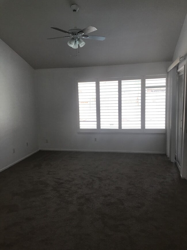 Building Photo - 1809 S Julieann Ct