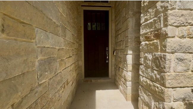 Building Photo - 12524 Ondara Dr