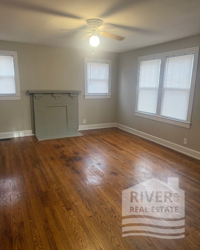 Building Photo - 112 Garfield Ave