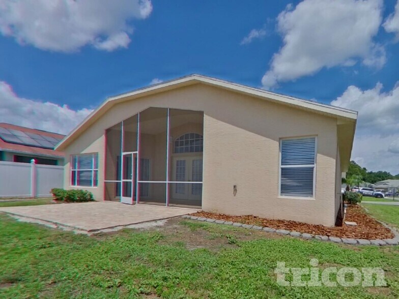 Building Photo - 7956 Floradora Dr