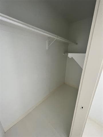 Building Photo - 4216 Holland Ave