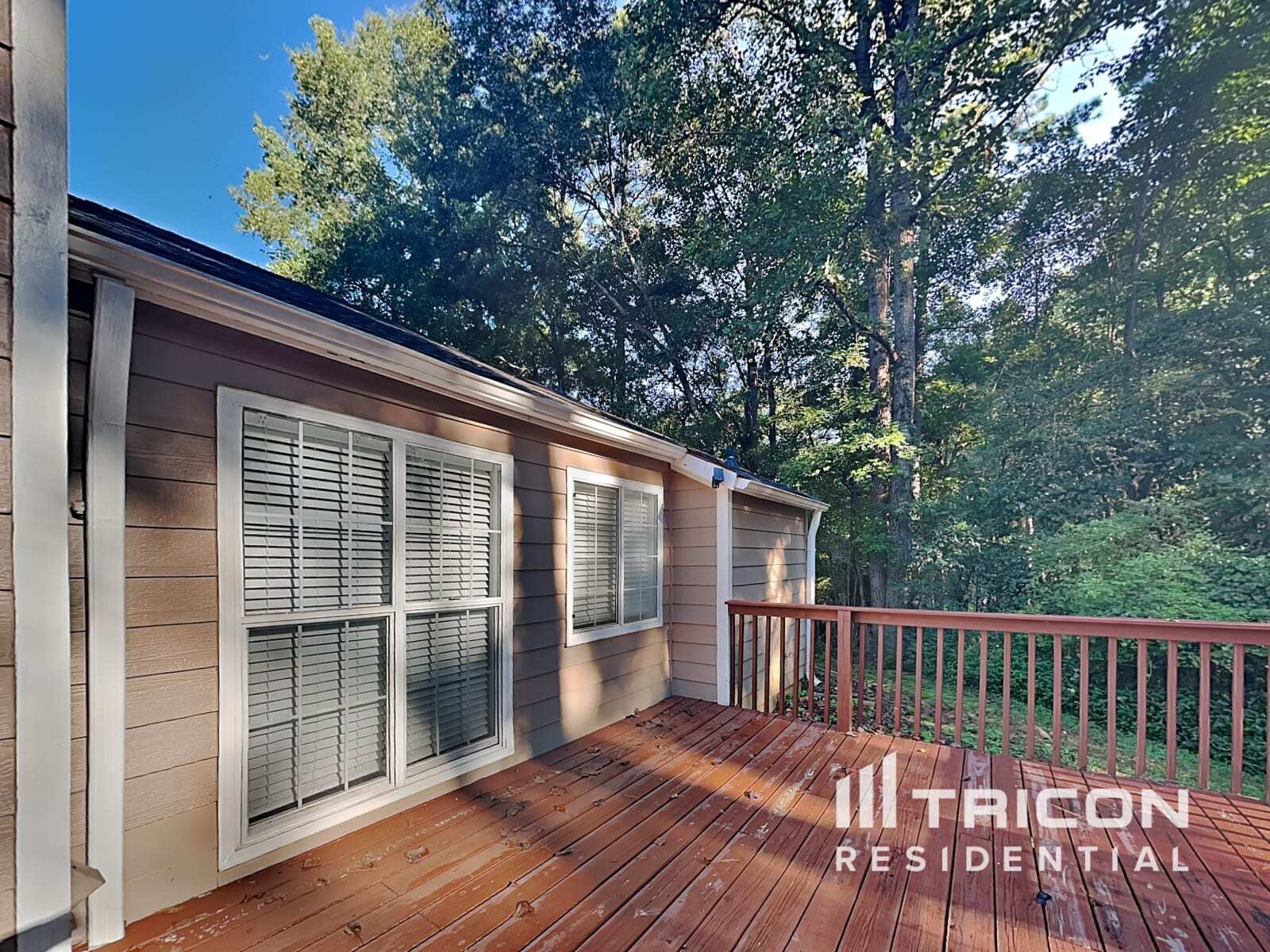 Building Photo - 3734 Windy Hill Dr SE