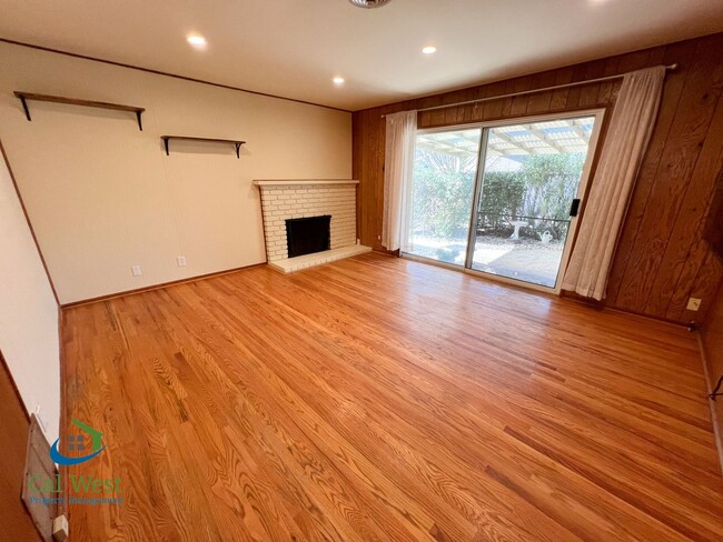 Building Photo - $4595 - Beautiful Single Family Home in Santa Clara