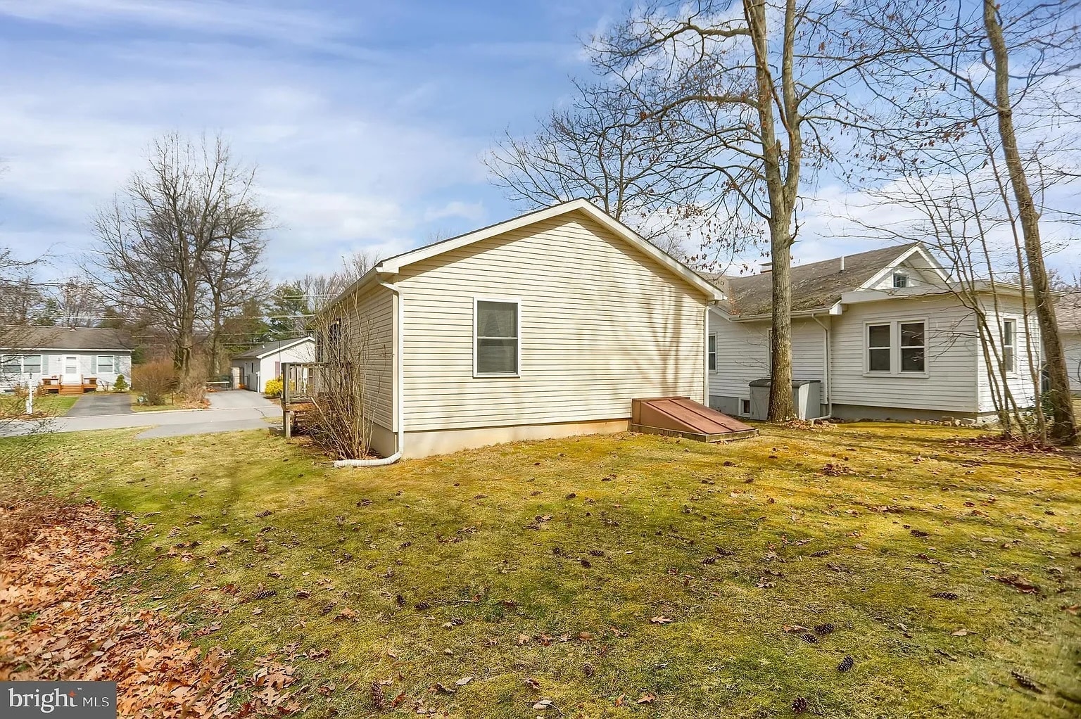 Building Photo - 288 Ghaner Dr