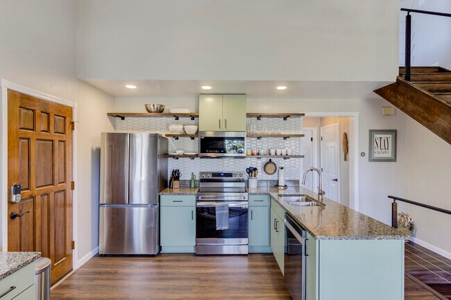 Building Photo - 758 Bigler Cir
