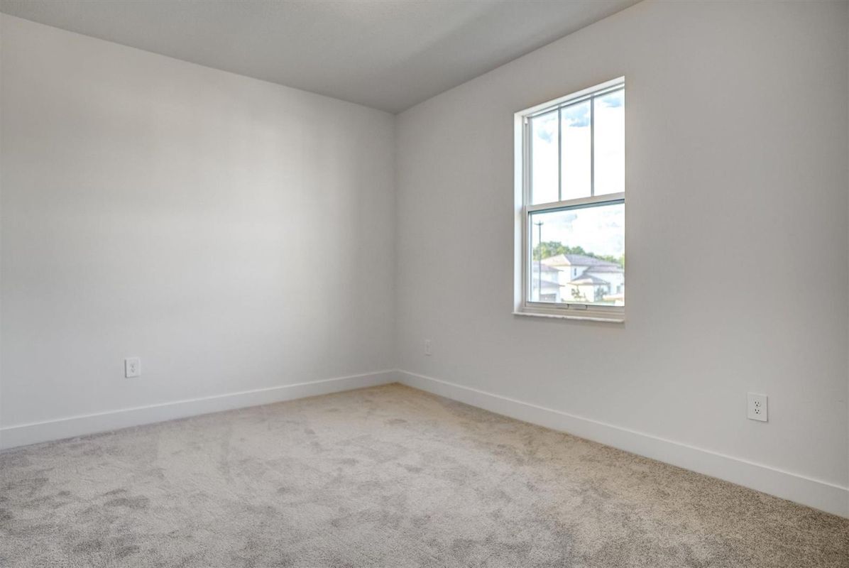 Building Photo - 12328 Green Oak Dr