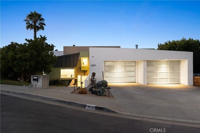 Building Photo - 3230 Tyrol Dr