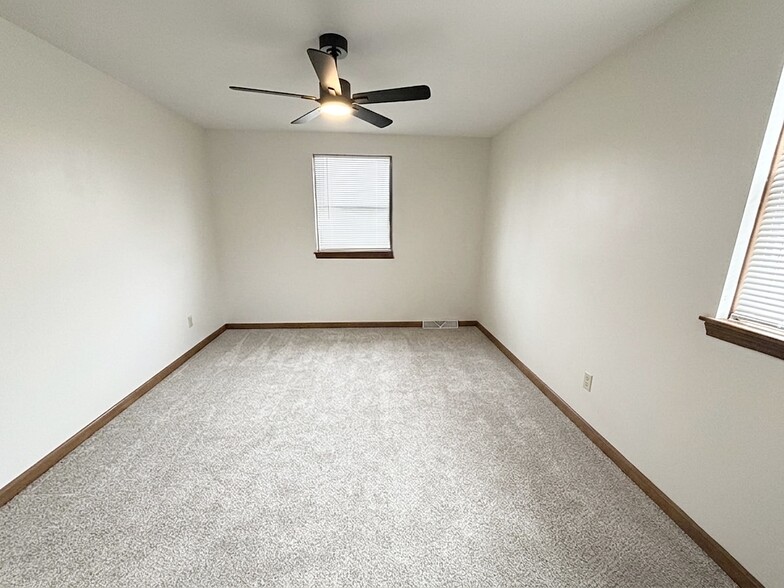 Bedroom 2 (Closet not shown) - 1328 Dangelo Dr