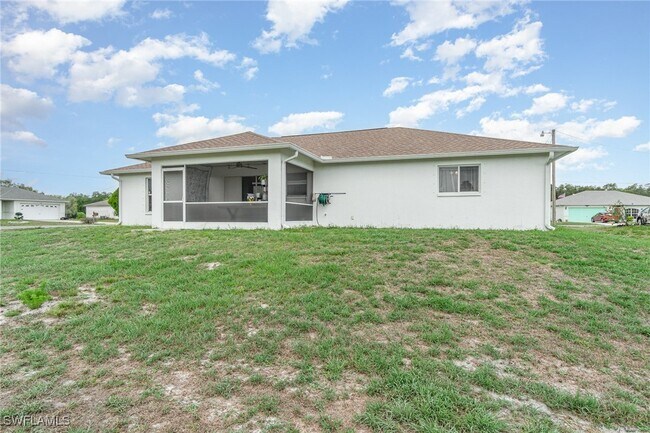 Building Photo - 879 Rue Labeau Cir