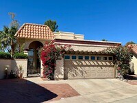 Building Photo - 5001 E Mesquite Wood Ct