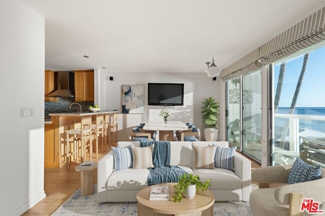 Building Photo - 11942 Whitewater Ln