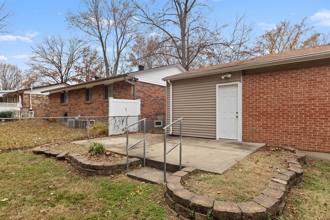 Building Photo - MOVE IN READY! Passed Occupancy. Move in before the holidays!