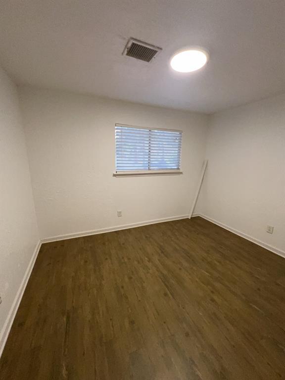 Building Photo - 3907 Glenheather Dr