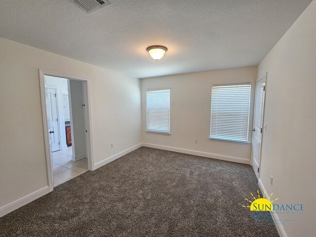 Building Photo - Charming Two-Story 3BR Cul-De-Sac Home in Santa Rosa Beach!