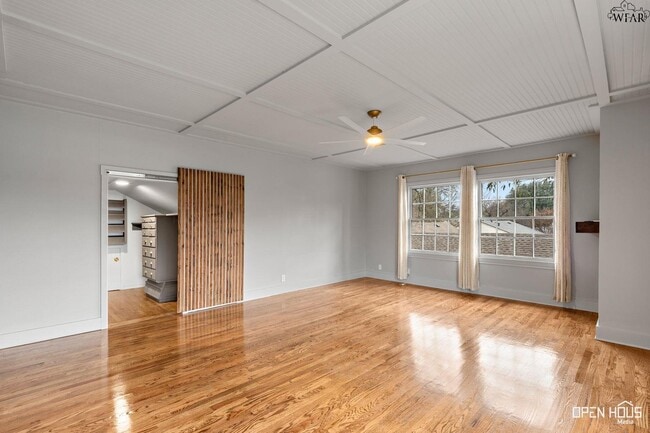 Building Photo - 1644 Ardath Ave