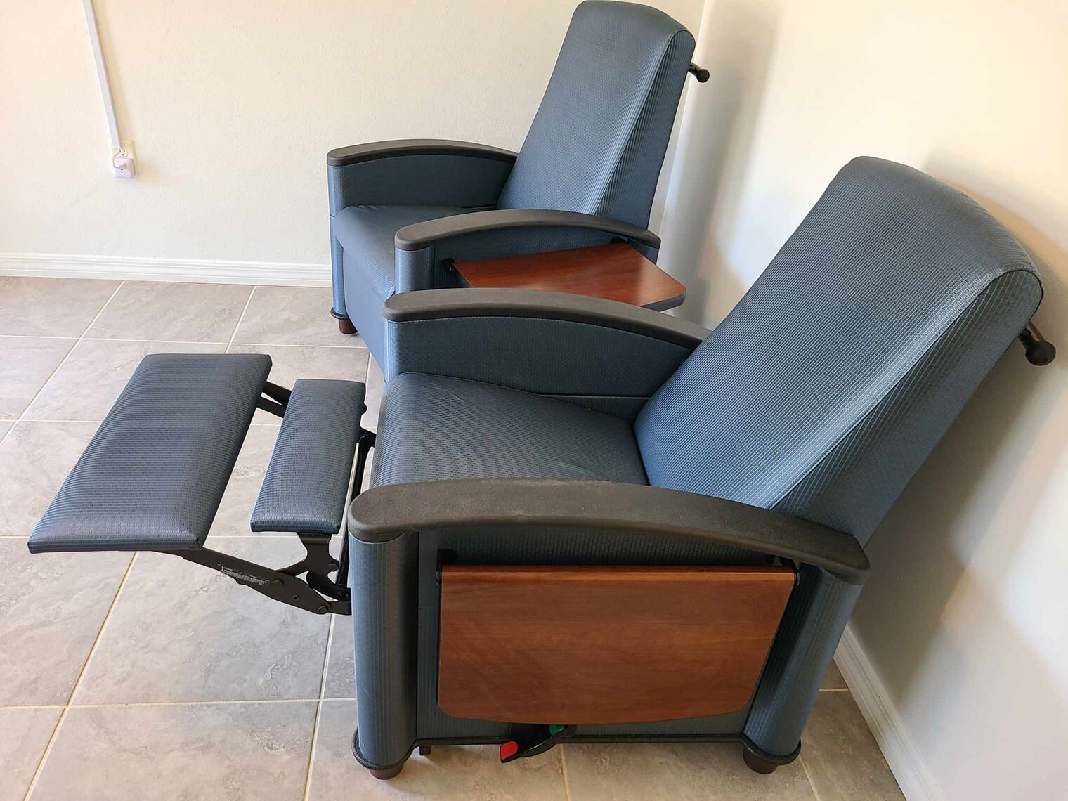 Building Photo - 2208 Irene St