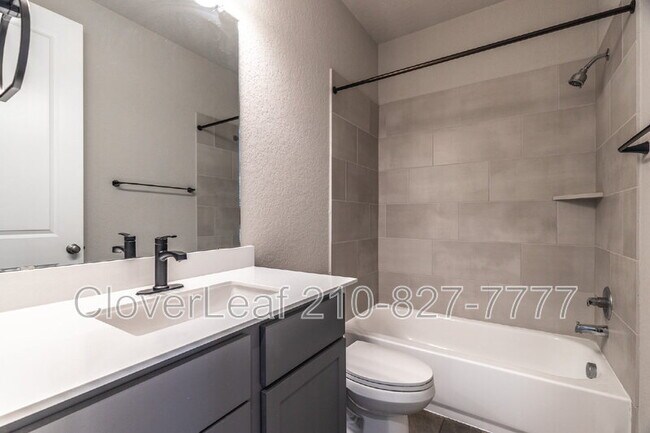 Building Photo - 13915 Runner Way