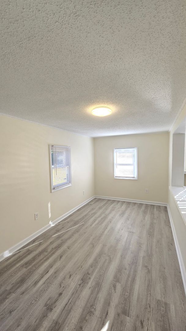 Building Photo - WRIGHTSVILLE AVENUE - 4 Bedroom - Minutes ...