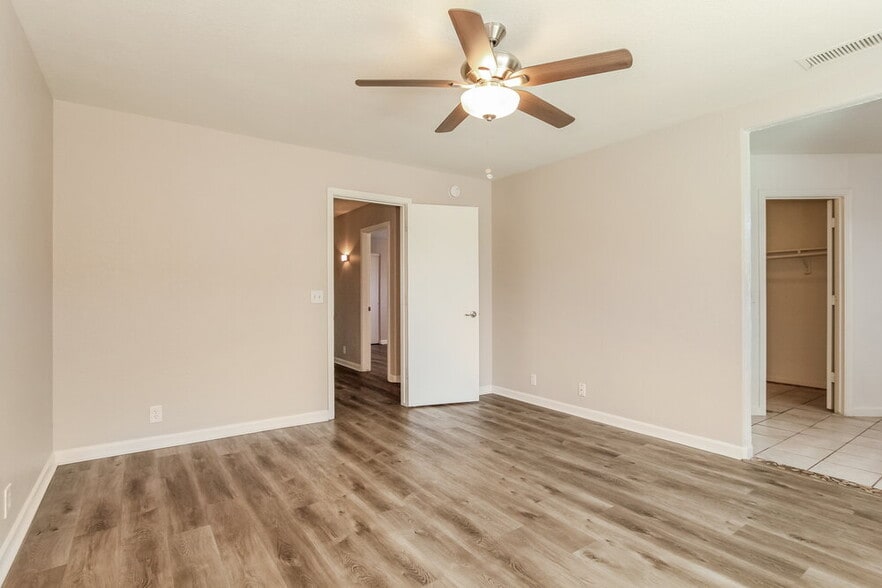 Building Photo - 8771 W Ocotillo Rd