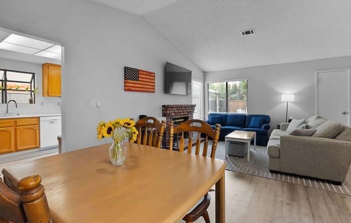 Building Photo - 2829 Morro Dr