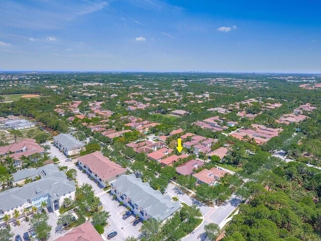 Building Photo - 106 Santiago Dr