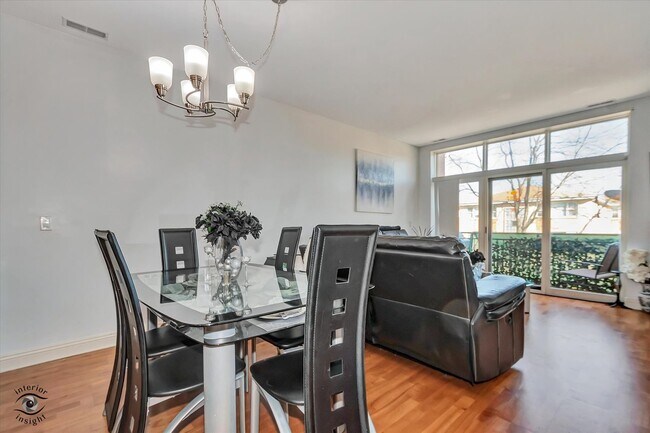 Building Photo - 4330 N Neva Ave