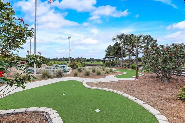 Building Photo - 23338 Dinhurst Ct