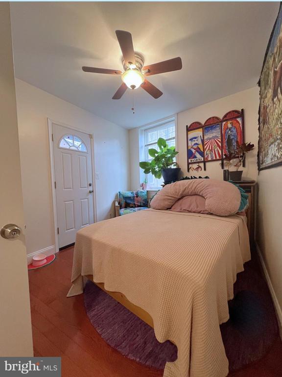 Building Photo - 1415 S 4th St