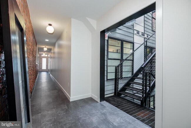 Building Photo - 304 Florida Ave NW