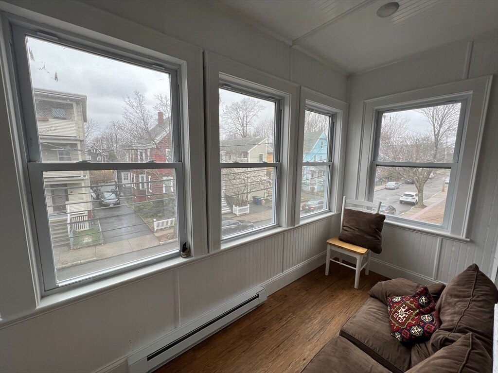 Building Photo - 44 Gorham St