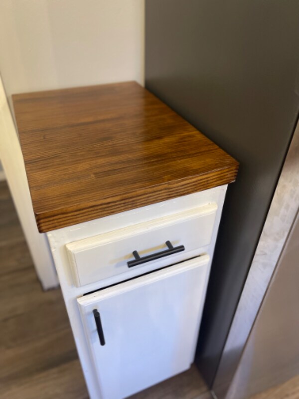 Building Photo - 207 Monroe Dr