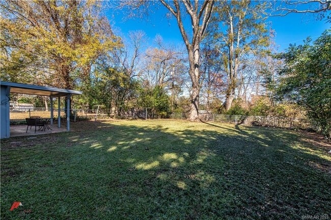 Building Photo - Newly Remodeled Anderson Island Rental