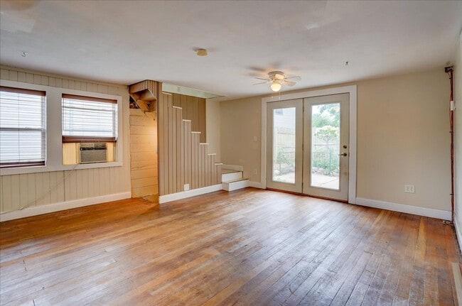 Building Photo - 4517 Field Ave
