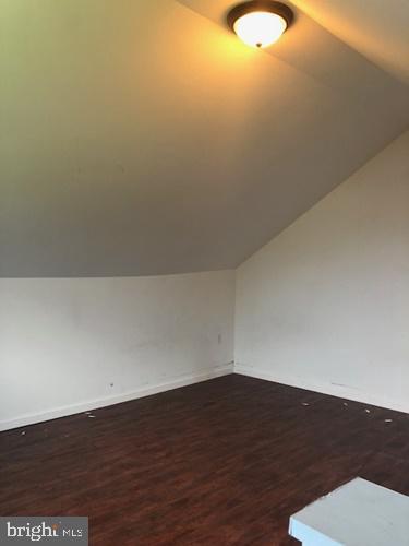 Building Photo - 429 S Duke St