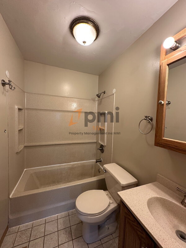 Building Photo - 6850 Van Buren Pl
